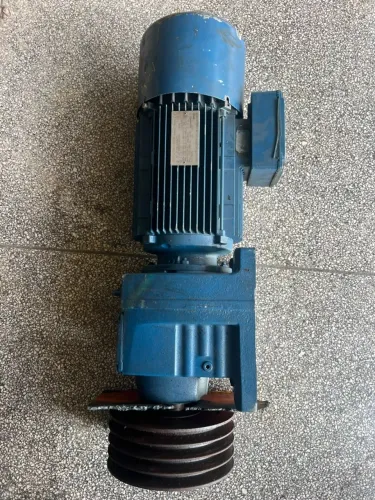Motoredutor Sew Eurodrive 4hp com freio