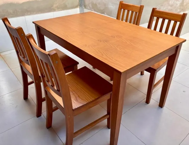 Mesa de jantar TokStok
