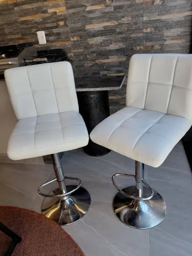 Vendo 2 banqueta para bancada 