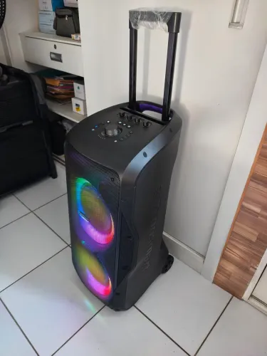 Caixa de Som Halo300 240W RMS melhor que JBL 320 Stage. Na tomada vai a 300W RMS.