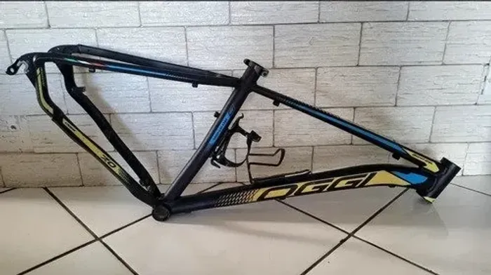 quadro oggi 7.0 tamanho 17