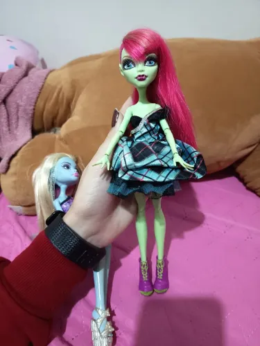 Monster high