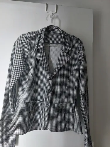 Vendo 01 blazer tam G de piod poule