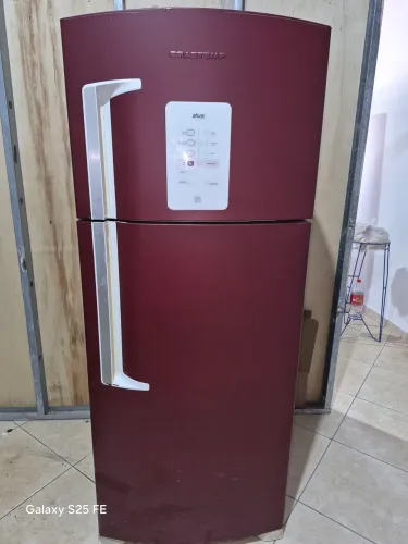 Vendo Geladeira e Freezer Brastemp