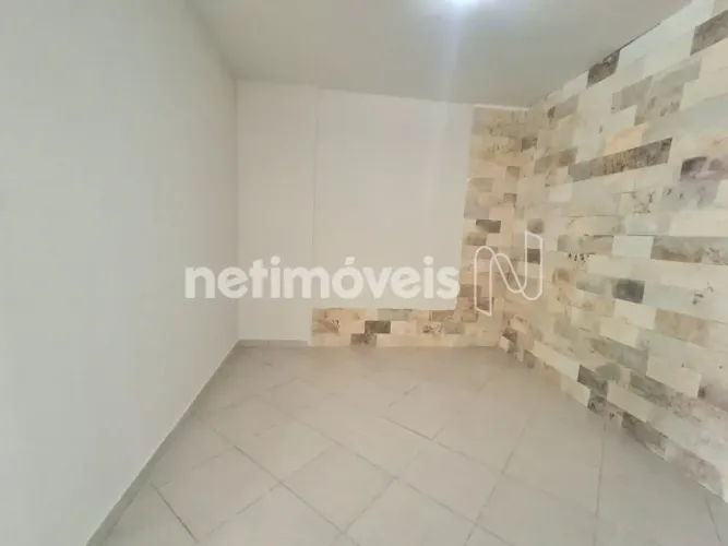 Casa Comercial para alugar no bairro Caiçara Adelaide, com 70 m²; de área.