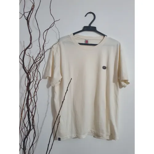 Camisa em malha