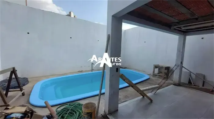 Casa com 214m² 3 quartos à venda no Osvaldo Rezende