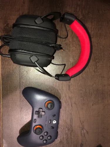 Headset Redragon + Controle GameSir