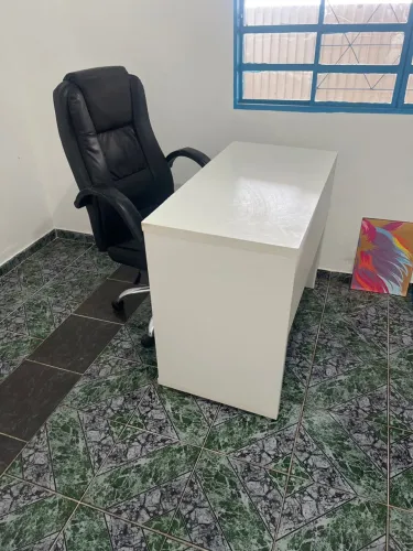 Mesa e cadeira de estudo