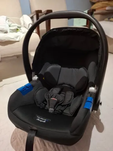 Bebê conforto TouringX Burigotto
