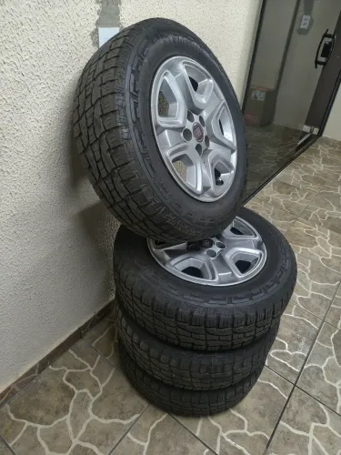 Jodo de roda C/ pneu toro