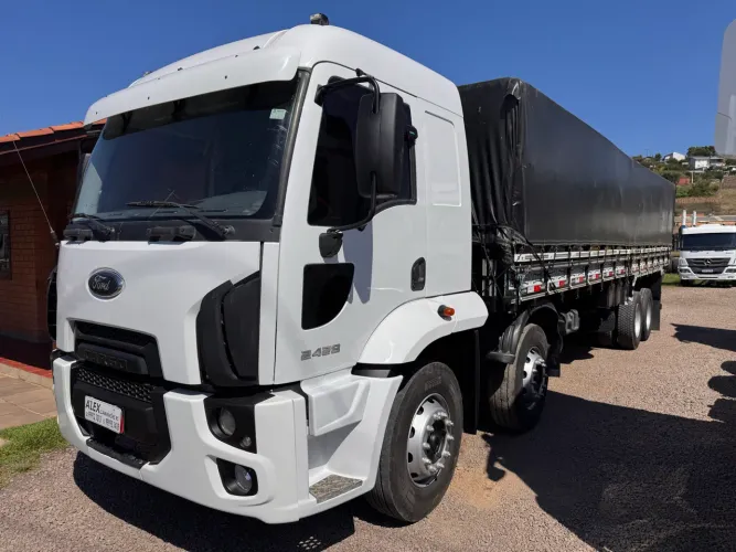 Cargo 2428 bitruck graneleiro 