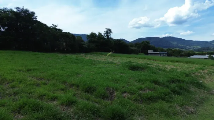 Terreno à venda | Condomínio Morada do Gigante 1 | Lote E-014 | Joanópolis - SP | Excelent