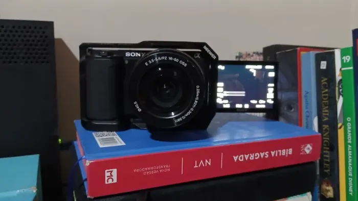 Câmera Sony ZV-E10