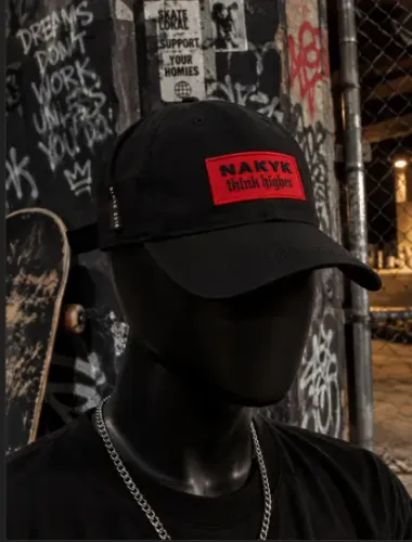  Boné NAKYK Streetwear - Edição Especial "Think Higher" (Raro)