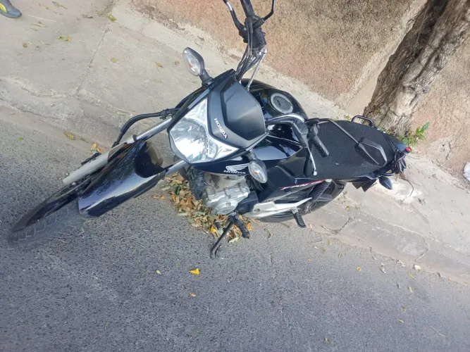 Vendo moto 160 fam estart Flex único dono ano 2019