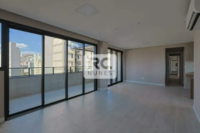 Apartamento com área de 144m², 4 quartos, 2 suítes, 3 vagas, Bairro Cruzeiro - Belo Horizo