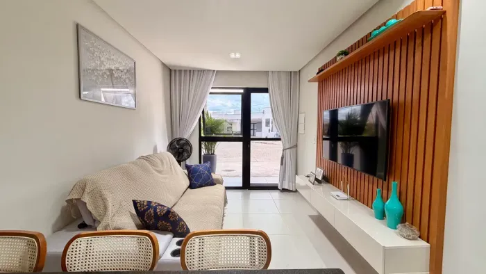 Casa com 3 quartos á venda no condomínio Like, bairro Papagaio - Feira de Santana - BA