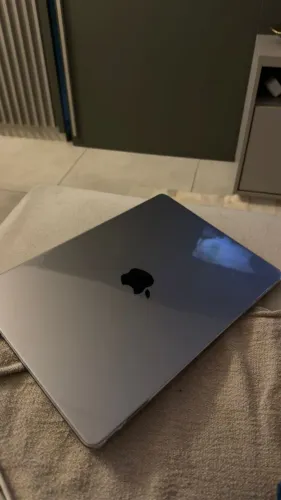 MacBook Air M2 Modelo - A2681 8GB RAM 256GB SSD