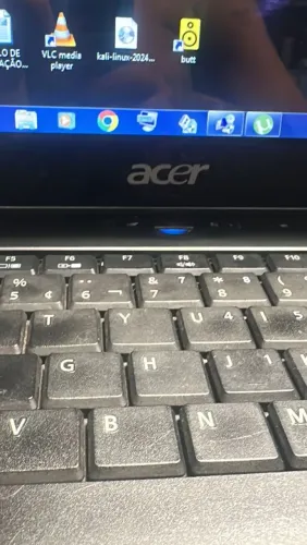 Vendo Pra Sucata Ou Pra Alguém Que Queira Ajeita Leia A Descrição!
