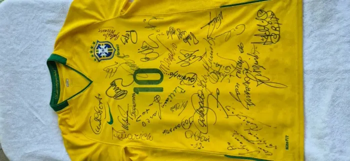 Camisa Autografada Seleção
