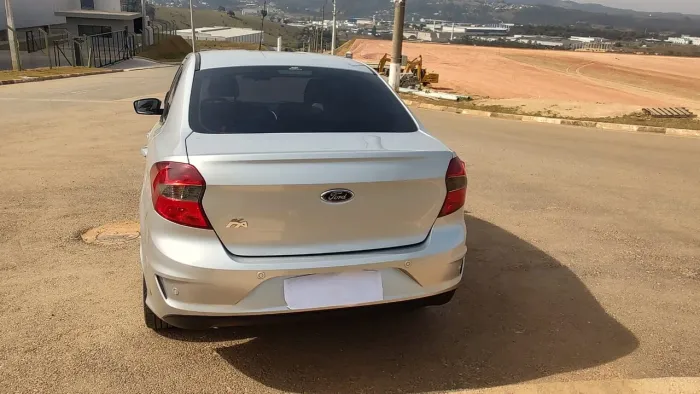 Ford KA 1.5 Sedan SE 12V Flex 4P Mec. 2020
