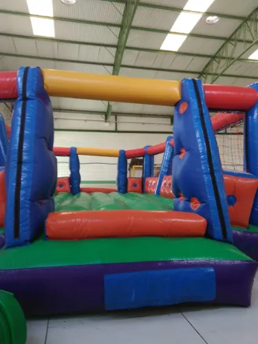 Futebol de sabão inflável 12x6m