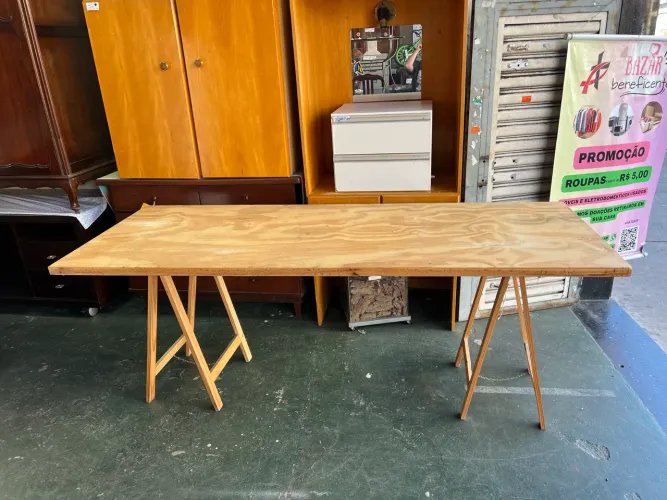 Mesa Desmontável de Cavalete 210x80