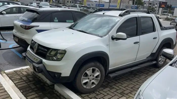 Renault Duster Oroch Exp. 1.6 Hi-flex 16V Mec. 2020