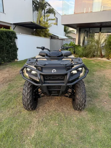 OPORTUNIDADE! QUADRICICLO CAN-AM OUTLANDER 500 PRO 2025