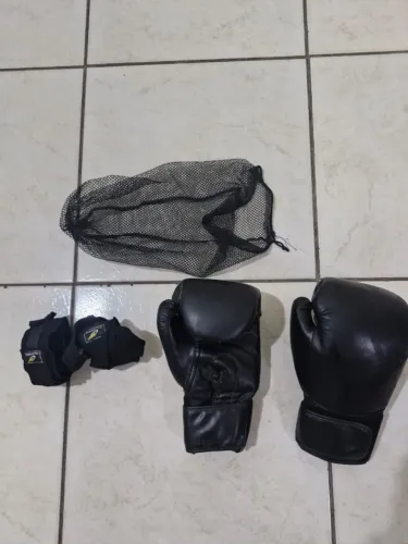 Kit Luvas de Boxe e Muay Thai: OLIMPO Power-X + bandagens inclusas! (Usadas 1x)