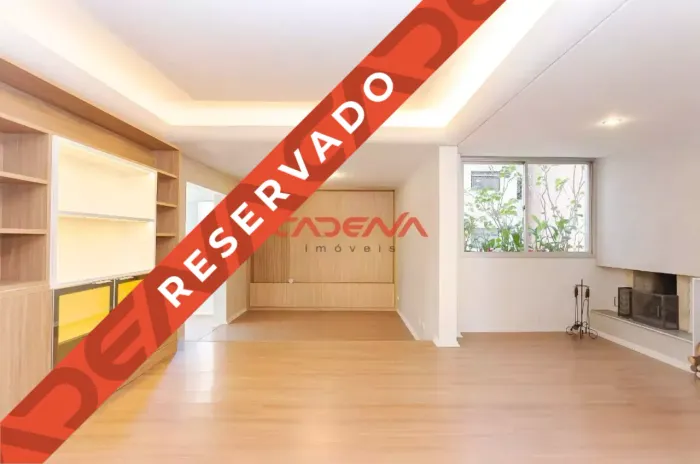 Apartamento com 3 quartos e 2 vagas à venda no Batel