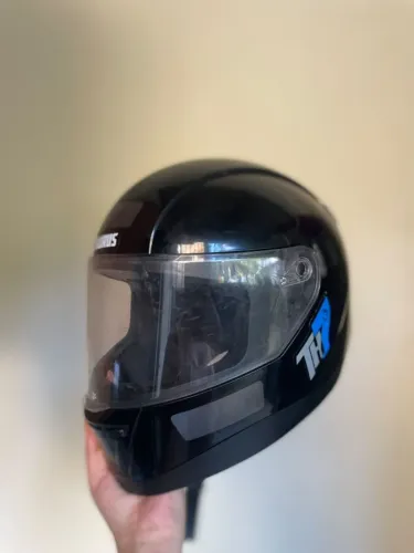 CAPACETE TH7 TAMANHO:62 (faço entrega)