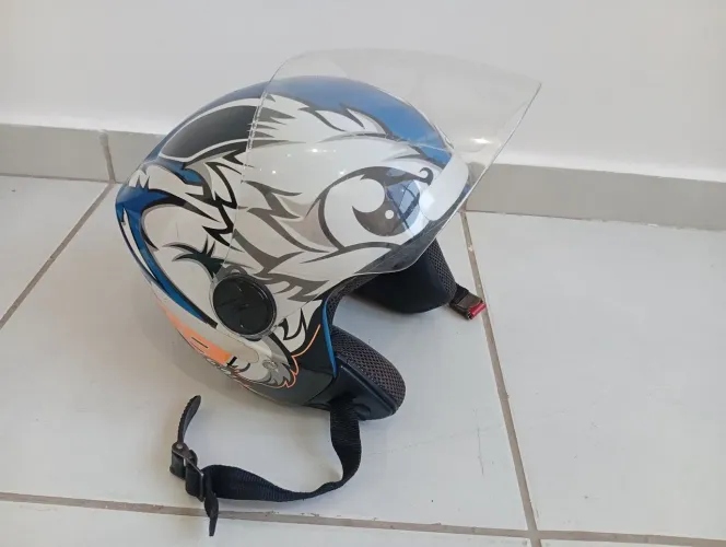 CAPACETE PROTORK EM EXCELENTE ESTADO DE CONSERVAÇÃO