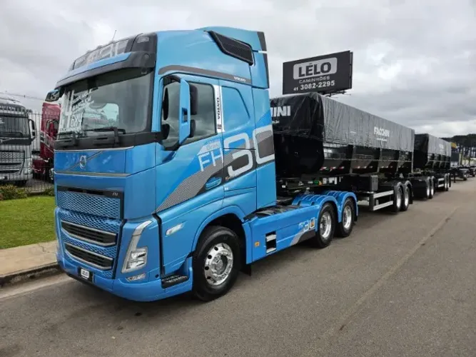 Volvo FH 540 6x4 Bug Leve Mola Globetrotter Ano 24 + Rodocaçamba Facchini 0km 35m³ c/pneus
