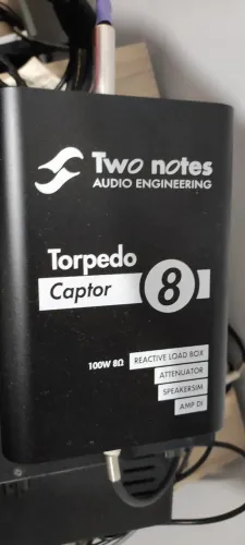 Twin Note Captor 8 - atenuador volume amp valvulado e loadbox gravação DI