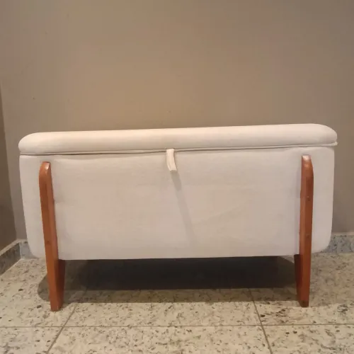 Banco forrando /sapateira quase nova
