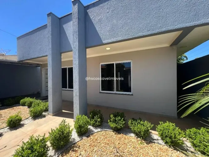Casa no Alto Alegre com 1 suite + 2 dormitórios, terreno de 384 m2