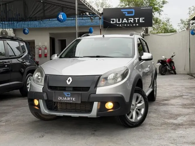 Renault Sandero Stepway Hi-power 1.6 8V 5P 2014