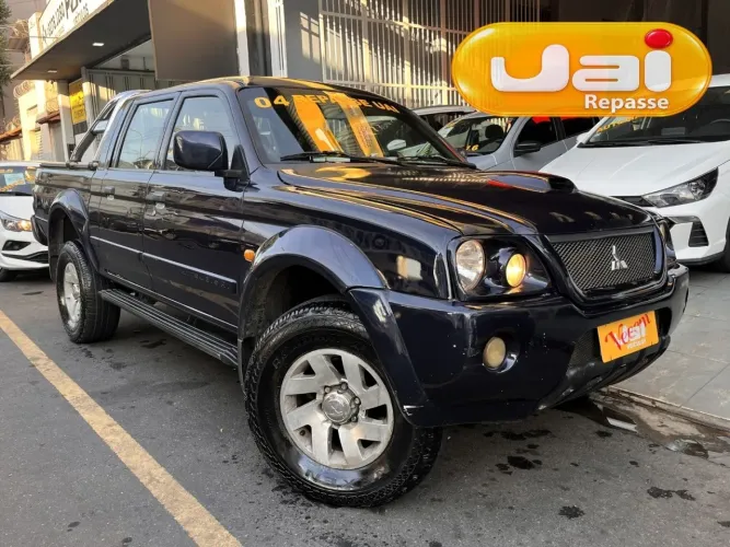Mitsubishi L200 Sport 2.5 4X4 CD Turbo Diesel 2004