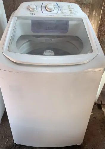 Máquina de lavar Electrolux 12kg