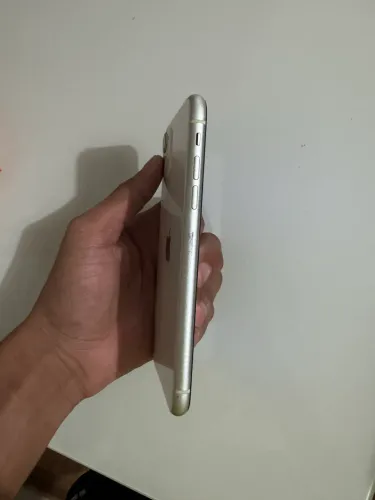 iPhone 11 64GB Branco