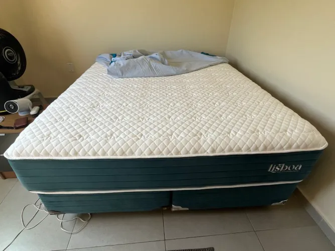 Cama box Queen