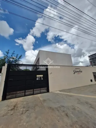 Imóvel para aluguel possui 70 metros quadrados com 2 quartos em Residencial Florença - Sin