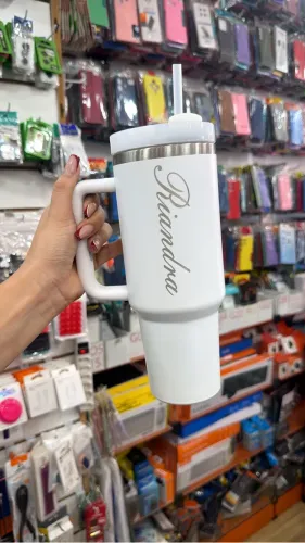 Garrafa térmica 1.200ML personalizada com seu nome