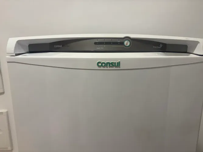 Geladeira cônsul frost free