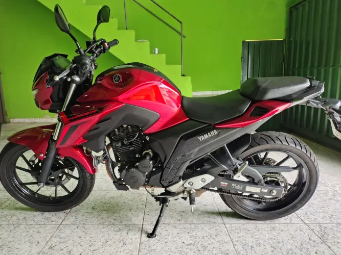 Yamaha fazer FZ25 2025 y-connect