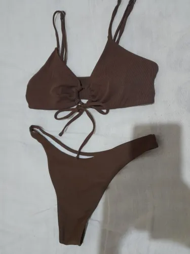 Biquini marrom