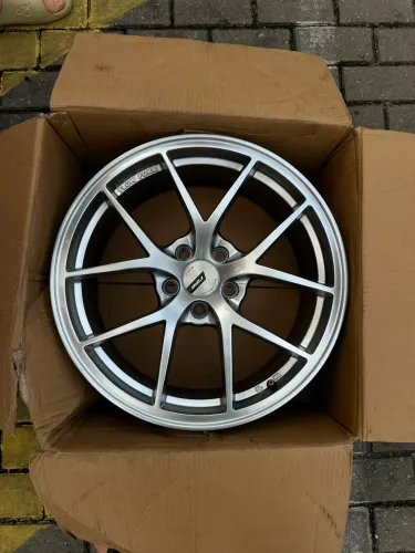 RODAS BBS FI ARO 18 5x112 