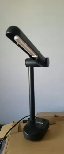 Luminária de mesa 220v